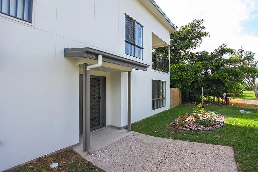 Beach Breeze Holiday House Mackay 0*,
